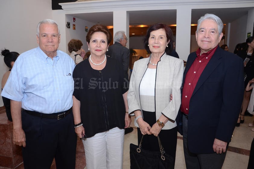 Aleida, Edwin y Elsa.