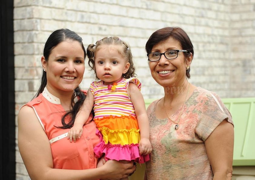 Gabriela, Romina y Mireya.