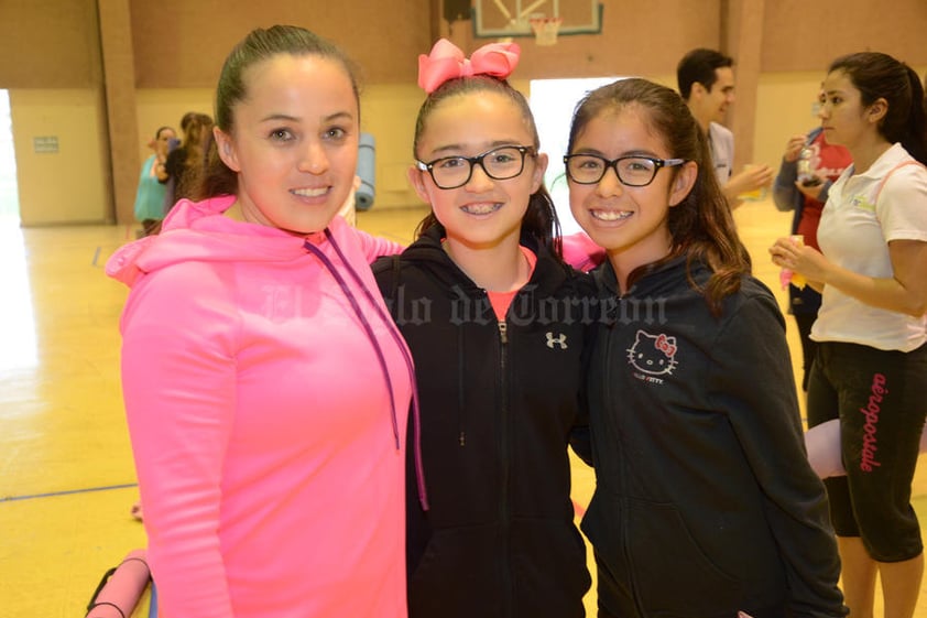 Cristela, Sofía y Abigaíl.