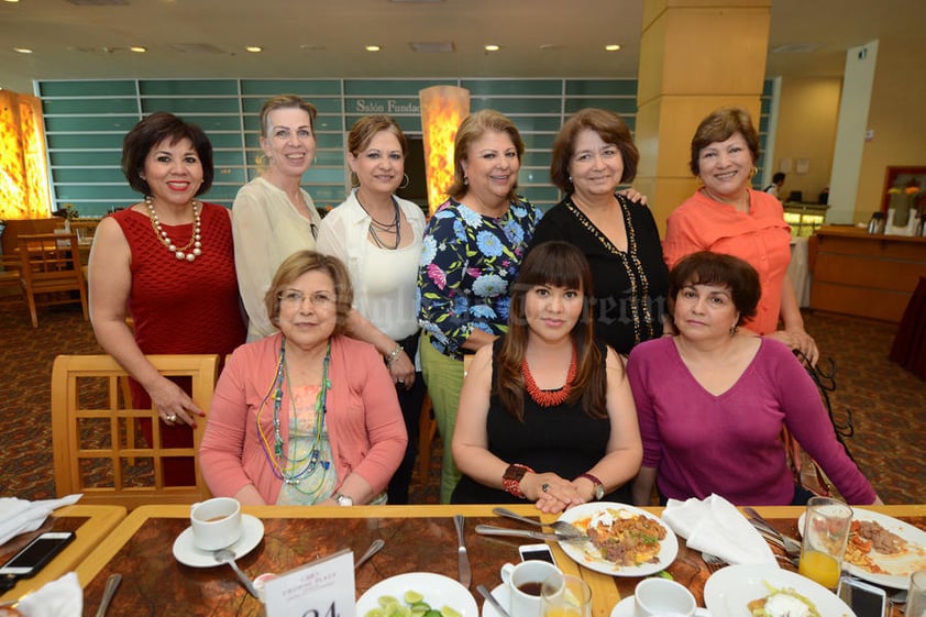 30042015 REUNIóN DE AMIGAS.  Jesu, Angie, Quetita, Lupita, Irma, Lety, Margarita, Vanely y Coco pasaron un rato muy agradable.