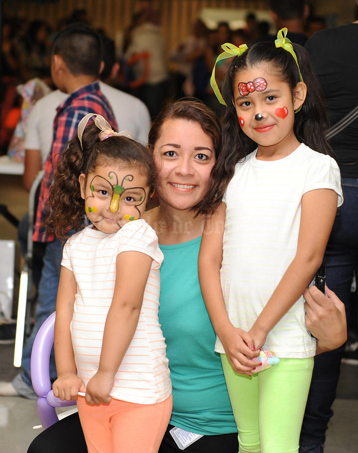 12052015 Viridiana, Jennifer y Viridiana.