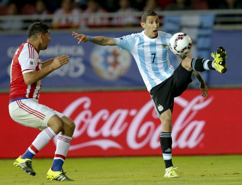 El centrocampista argentino Ángel Di María fue el empuje frente a Paraguay.