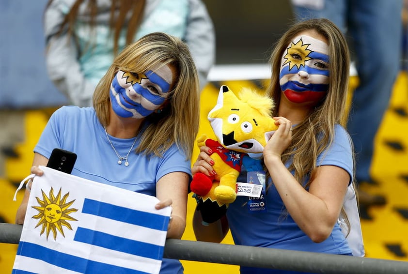 Las uruguayas posando para la cámara.