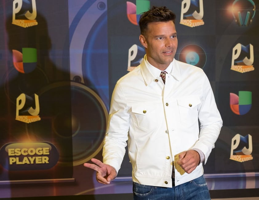 Ricky Martin engalanó la alfombra con su presencia.