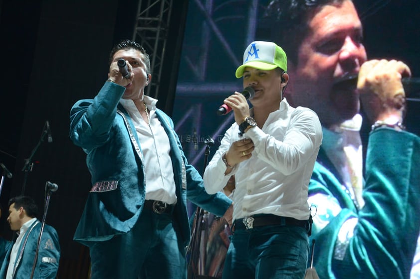 Los laguneros se desvelaron con la música de La Arrolladora en la Feria de Torreón.