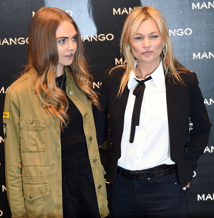 Las modelos posaron ante los medios internacionales en la apertura de la nueva tienda.