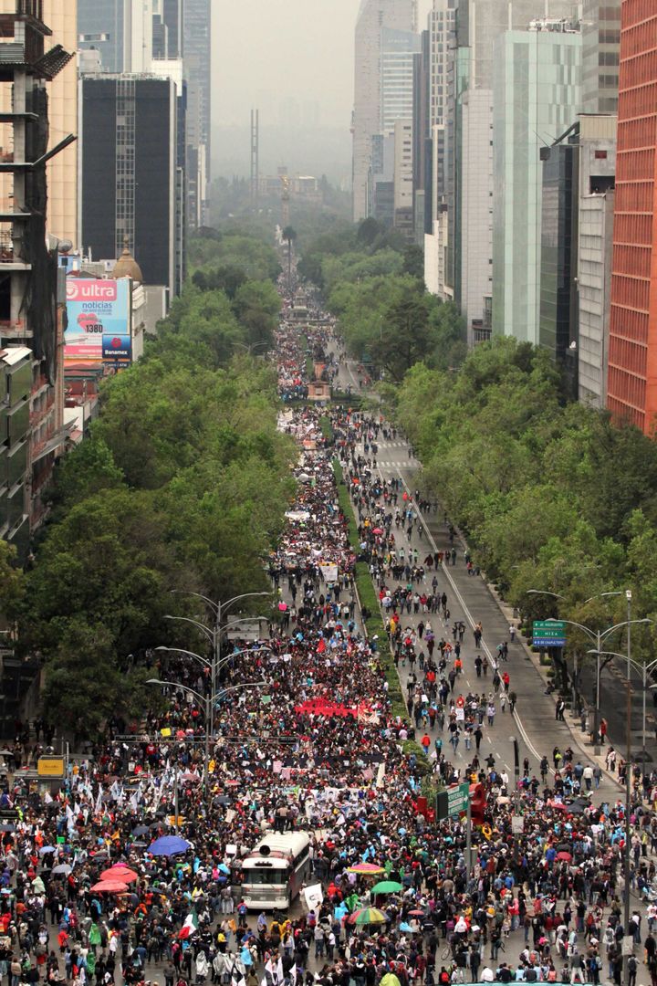 Las protestas por la desaparición de los 43 normalistas de Ayotzinapa traspasó fronteras.