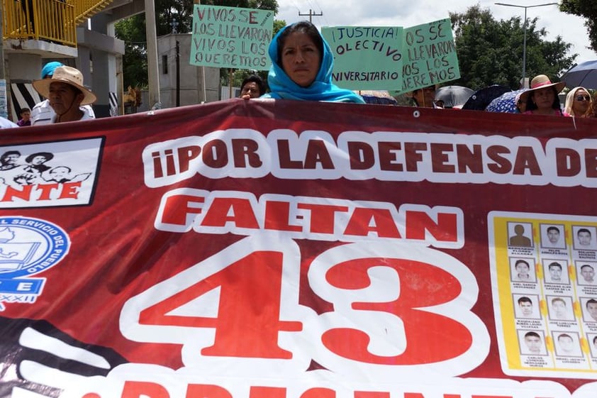 En las principales ciudades de varios países, habitantes salieron a las calles para exigir justicia por los 43 estudiantes desaparecidos de Ayotzinapa.