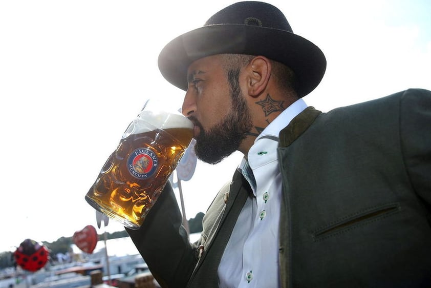 El chileno Arturo Vidal vivió su primer Oktoberfest.