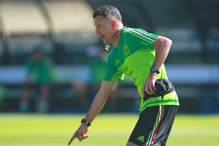 El colombiano dirigió su primera sesión con el Tricolor.