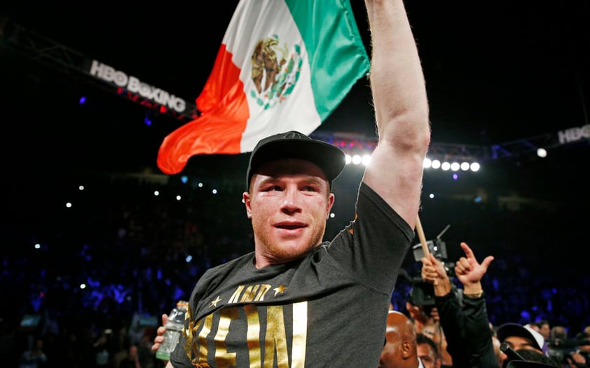 El mexicano Saúl 'Canelo' Álvarez derrotó a Miguel Cotto en una gran exhibición de boxeo.