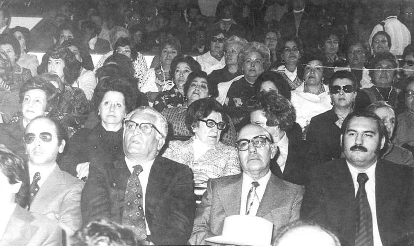 Mariano López Mercado, Leobardo Flores Ávila, Antonio López González y Jesús Reyes García en un informe del Gobernador Eulalio Gutiérrez Treviño.