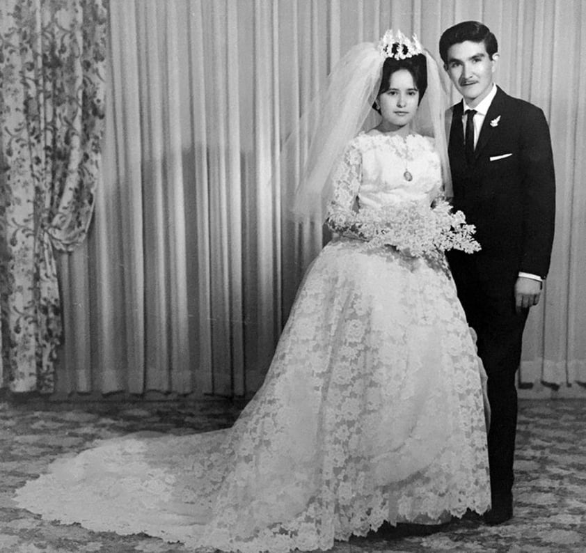 El pasado 2 de enero, el señor David García Delgadillo y la señora Martha Aurora Aguirre González festejaron sus bodas de oro. Se casaron el 2 de enero de 1966.