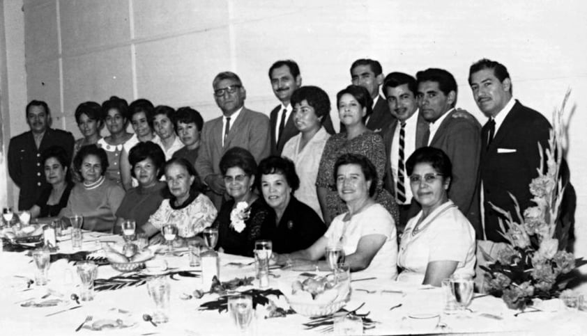 Personal de la Escuela Dr. Habib Estefano en 1968.