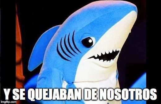 Pese a que el show de Katy Perry del año pasado también fue duramente criticado, algunos terminaron aclamando que mejor regresaran las botargas de tiburones que usó la artista.