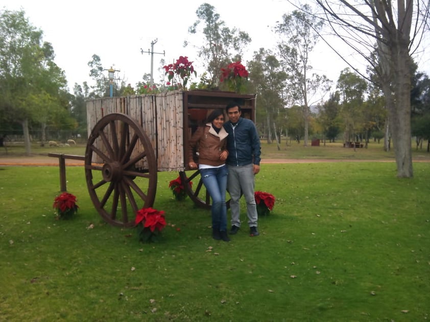 MIGUEL ÁNGEL HERNANDEZ CORTINAS.
MI CAMINO,MI FELICIDAD,MIS FUERZAS,MI APOYO,MI SUEÑOS,MI DEBILIDAD, MI RAZÓN,MI TODO,MI VIDA...TE AMO HERMOSA#FloreriaVintage.