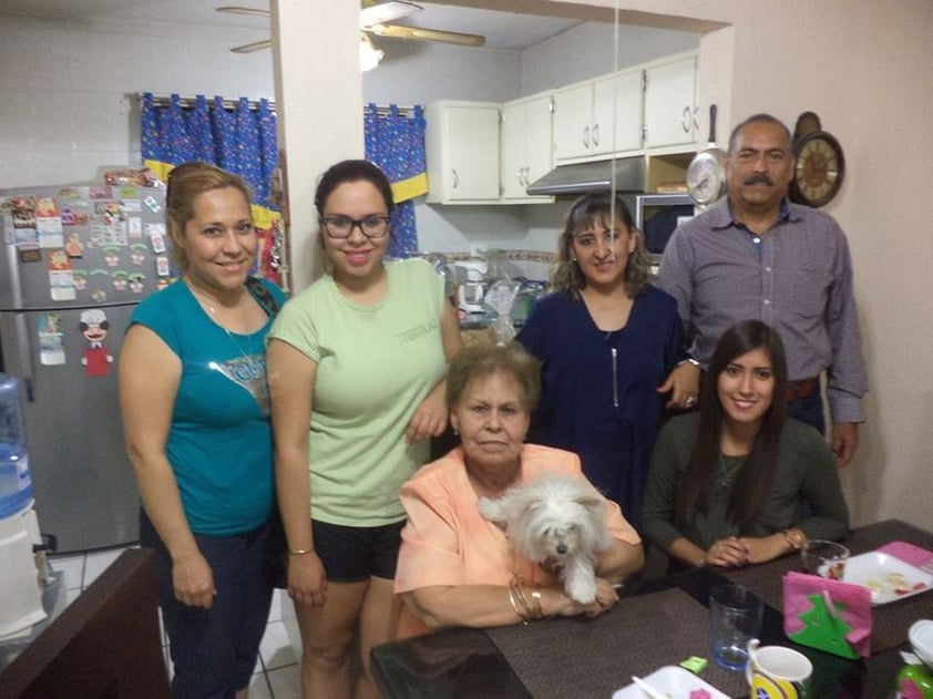 31032016 Mercy, Daniela, Bertha, Paty, Zayra y David.