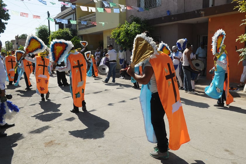 El 3 de mayo se celebra el Día de la Santa Cruz en México, que se remonta al siglo XVI, cuando el capitán Juan de Grijalva nombró Isla de la Santa Cruz a la Isla de Cozumel de Quintana Roo.