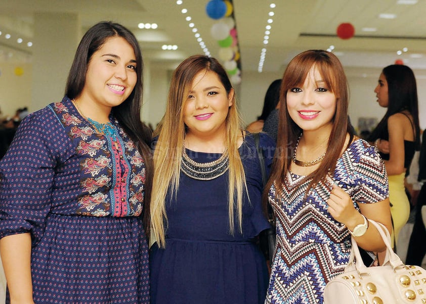 15052016 EDUCADORAS.   Fabiola, Valeria y Gaby.