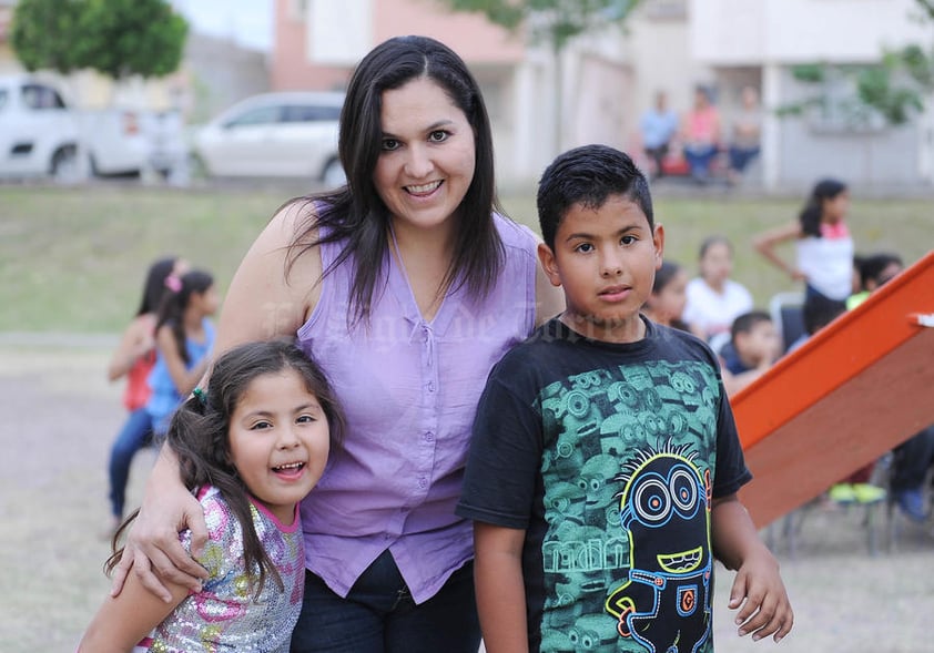 10052016 Marthita, Martha y José Luis.