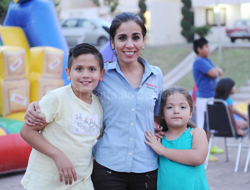 10052016 Iván, Eunice y Ximena.