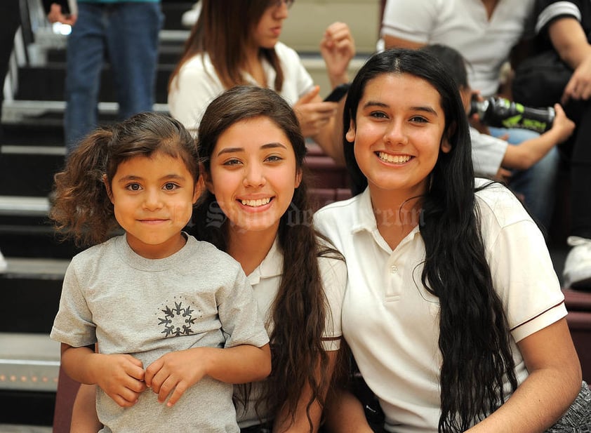 13052016 Yaretzy, Alondra y Lucía.