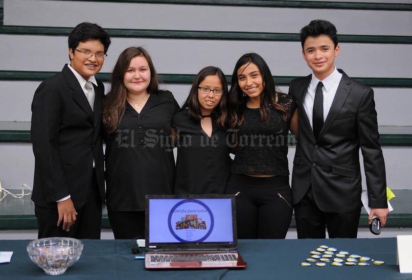 16052016 Luis, Ángela, Ruth, Valeria y Carlos.