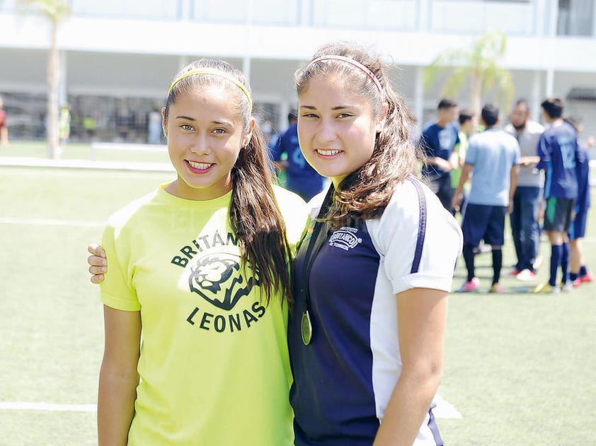 01052016 Bárbara y Karla.