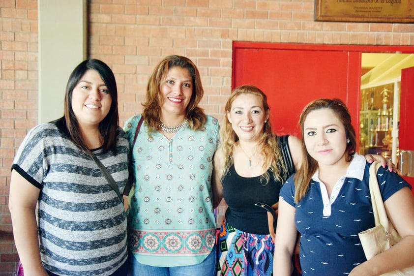 15052016 Estefanía Magallanes, Alma Lares, Mónica Martínez y Karina Fernández.