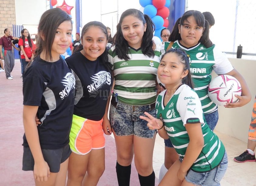 15072016 Regina, Keily, Denisse, Brenda y Mitzi.