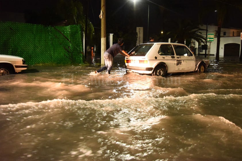 Desquició a Torreón y a varias partes de la Comarca Lagunera, provocando inundaciones de vitalidades y colonias.