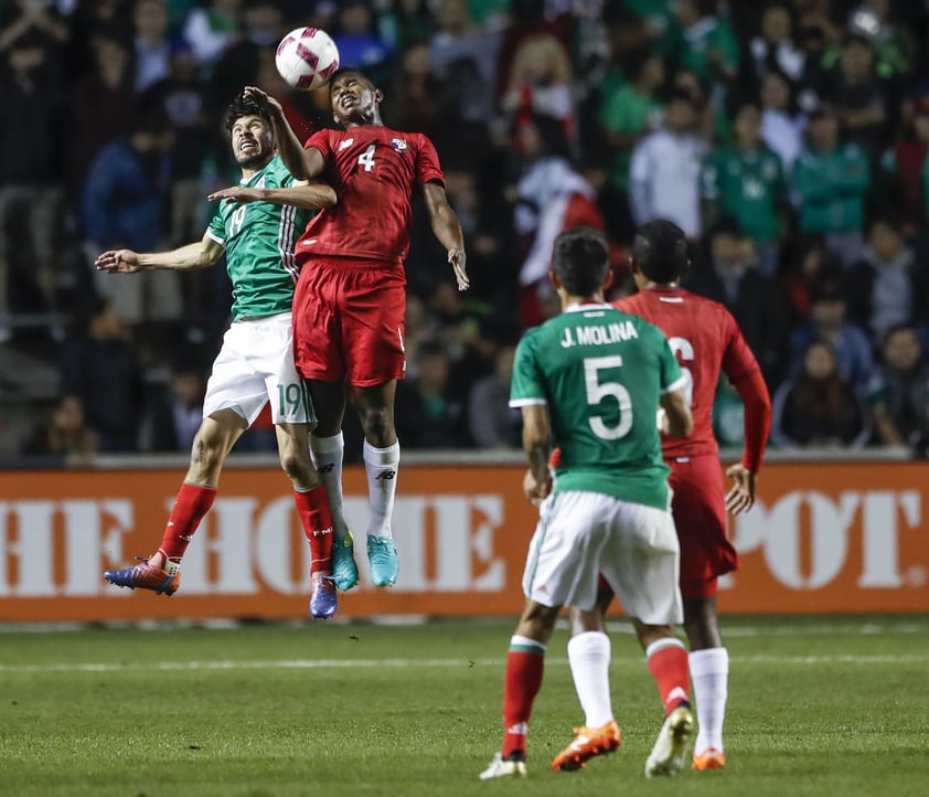 El encuentro ocurrió justo a un año de que el colombiano Juan Carlos Osorio fue nombrado como entrenador de México.