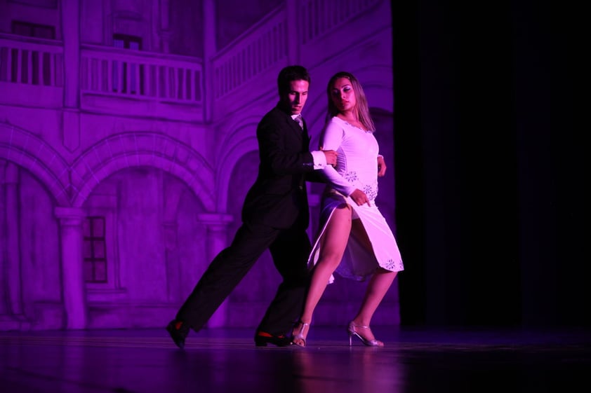 La muestra incluyó el I Concurso Nacional de Tanto Escenario, la IV Muestra Nacional de Tango 'Analco' y una milonga de gala.