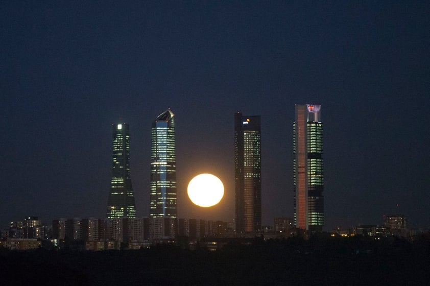 España. Entre las 4 torres de negocios de Madrid.