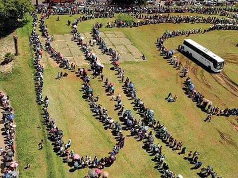 Así esperan que sea la fila para acceder al festejo.