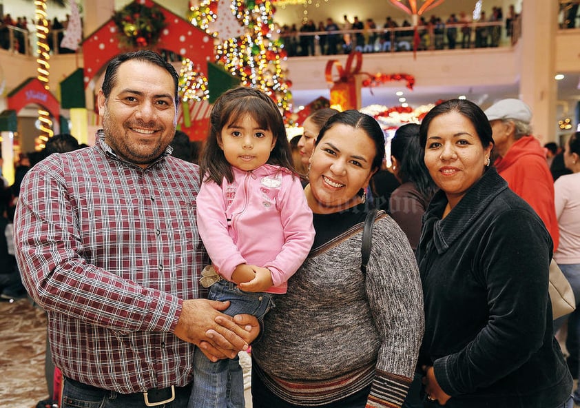 06122016 Gerardo, Fernanda, Idalia y Cecilia.