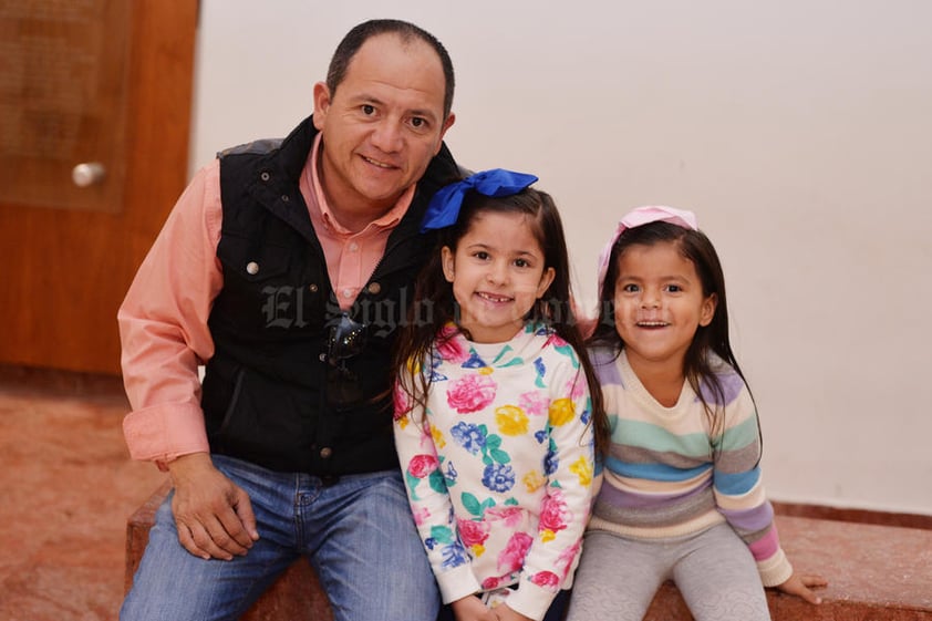 14122016 Carlos, Valentina y María.