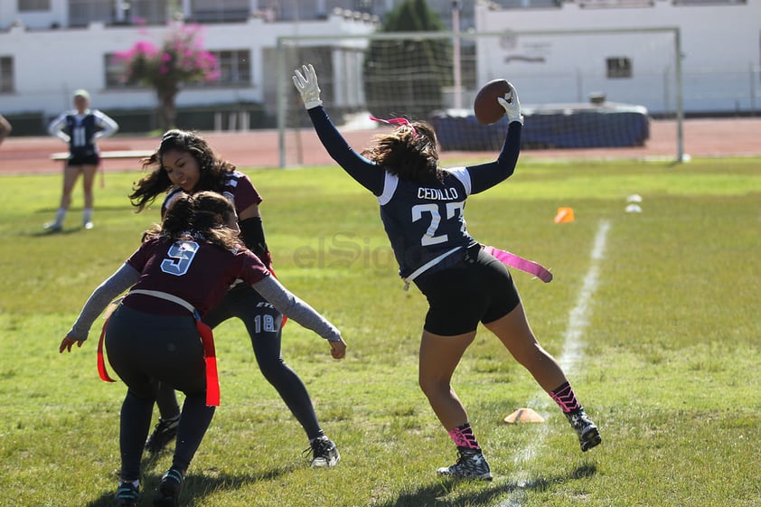 Al final, todas las jugadoras de los equipos estrecharón los lazos entre ellas para preparar la siguiente temporada del Tochito Bandera Femenil.