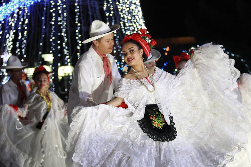 Ballet Folklórico Huichol