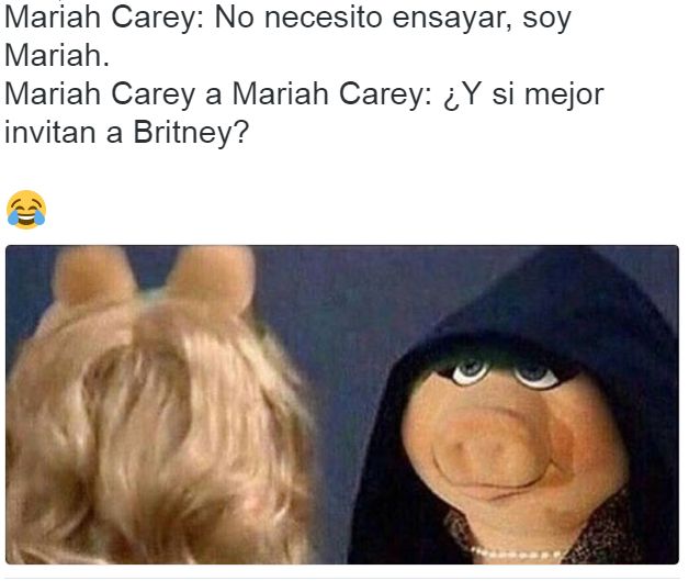 Ante dicho descuido, Carey prefirió invitar al público a cantar y posteriormente comenzó a justificarse con problemas técnicos, y los usuarios de Twitter, preferían que la cantante Britney Spears (conocida por hacer playback en sus presentaciones) viniera a auxiliar a la artista.