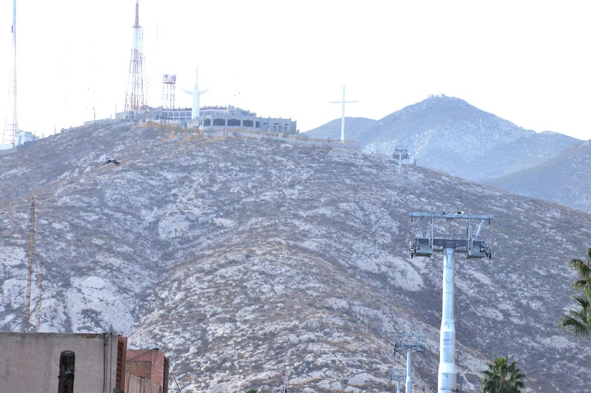 Por los terrenos donde se encuentra la estación del Cerro de las Noas, se trabaja con la Diócesis y propietarios del cerro para concretar la situación jurídica.