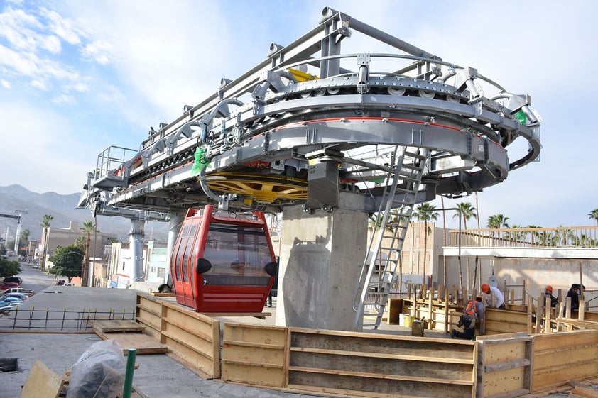 Para poder terminar el Teleférico de Torreón en marzo, o a principios del mes de abril, se trabajarán tres turnos para intensificar las actividades.