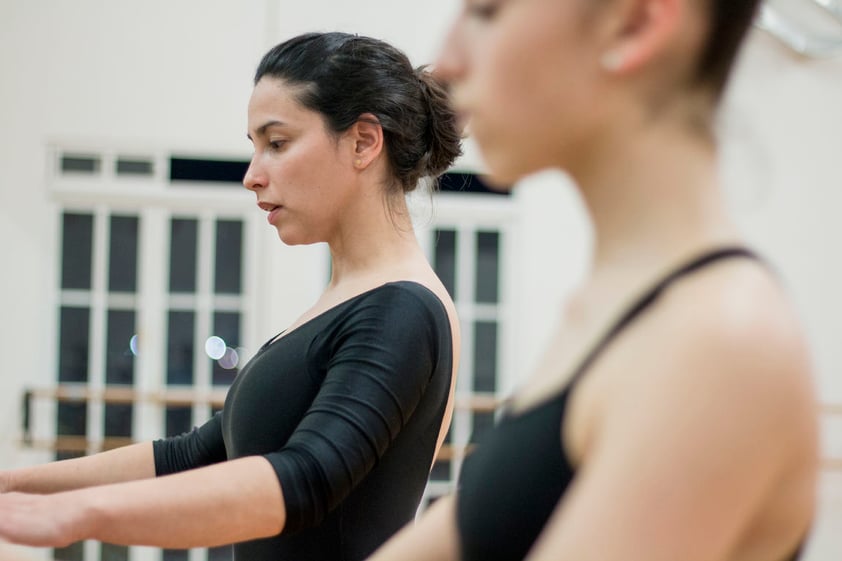 Dice que como docente constantemente tiene que estar preparándose para ser más creativo en las coreografías, en los ejercicios y en las clases.