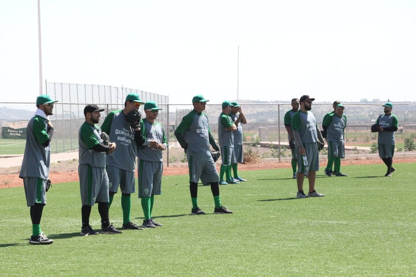 Generales de Durango entrenó por la mañana y por la tarde emprendieron el viaje para participar en el Torneo Clásico de las Ciudades Hermanas en Nuevo Laredo, Tamaulipas.