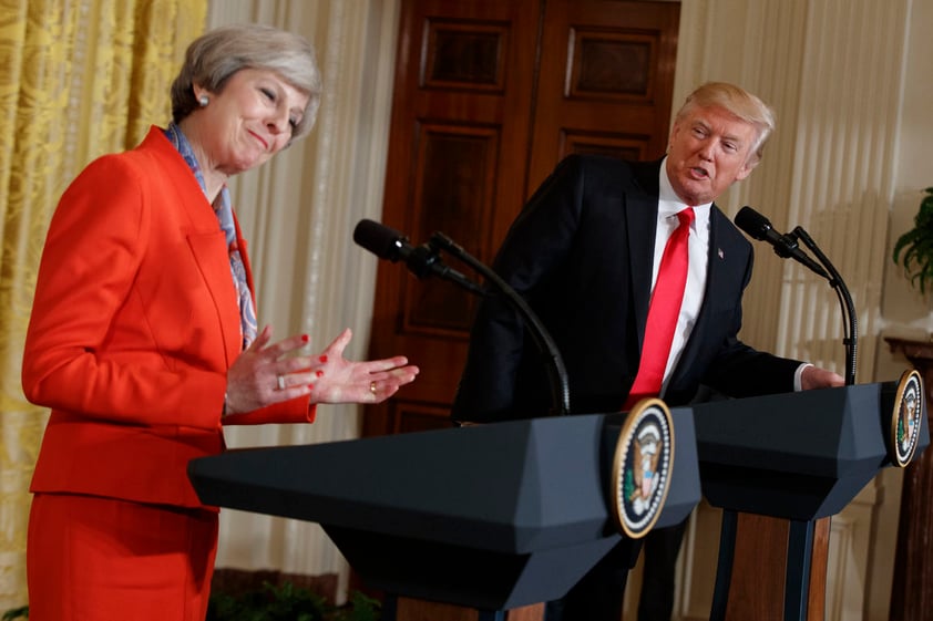 Theresa May de Reino Unido y Donald Trump de Estados Unidos, se ubican en la misma clasificación.