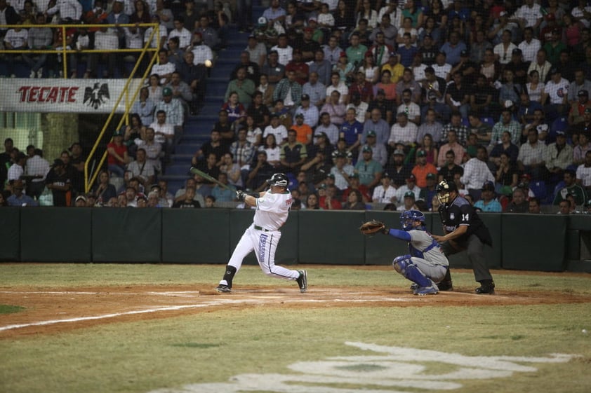 Freiman se voló la barda con dos compañeros por delante.