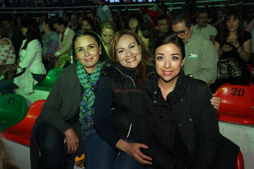 Magdalena Soto, Isabel Rodríguez y Elisa Simental.