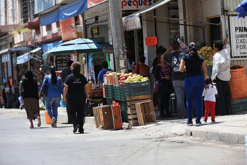 Corresponde a la Dirección de Inspección la revisión de las conductas comerciales en la calle.