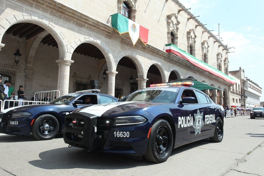 Como cada año, los duranguenses presenciaron el Desfile Cívico Militar del 16 de septiembre.