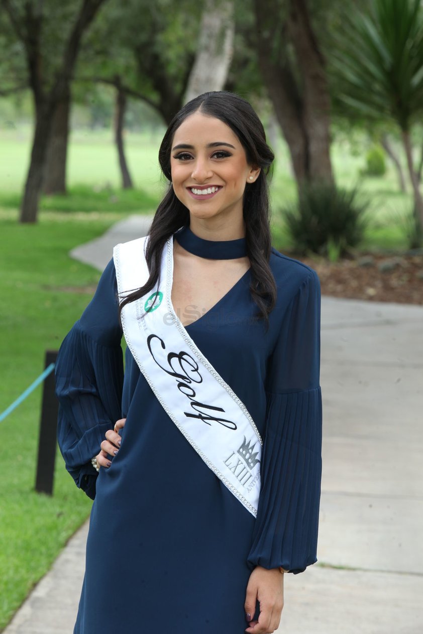 Shari Treviño Velarde, reina del Comité de Golf.